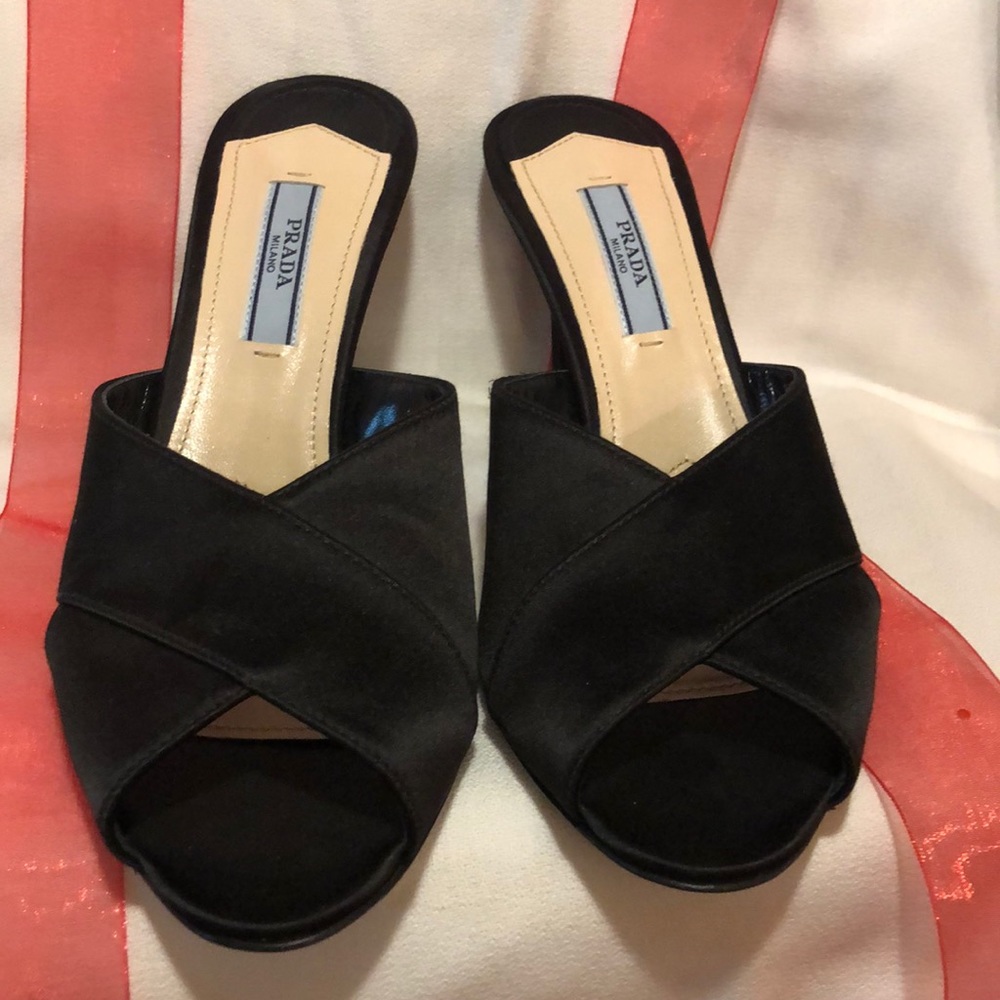 Women Prada shoes